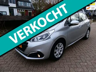 Peugeot 208 1.2i 5-deurs 1e eig. 68.000km Airco Carplay Cruise Navi PDC