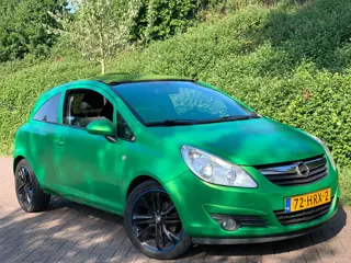 Opel Corsa 1.2-16V Edition AUTOMAAT AIRCO STERRENHEMEL SFEER !