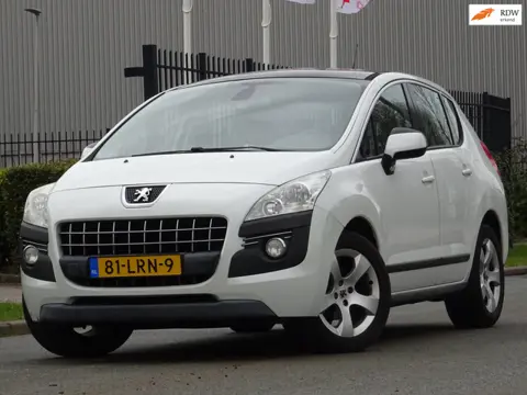 Peugeot 3008 1.6 VTi ST NAP/PANORAMADAK/NAVI/PDC/APK 04-2027