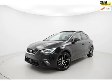 Seat Ibiza 1.0 TSI FR PANO LED KEYLESS NAVI CAMERA ACC SFEER
