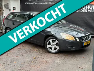 Volvo V60 1.6 T3 Momentum, PDC/Clima/Sound/Trekkaak/Etc
