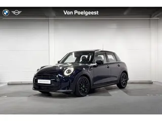 MINI 5-Deurs Cooper Camden Edition | Achteruitrijcamera | Panoramadak | Stoelverwarming