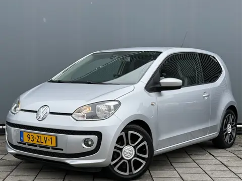 Volkswagen up! BWJ 2013 | 1.0 60PK high up! | NAVI | AIRCO | CRUISE | LICHTMETAAL | PDC | PRIVACY GL