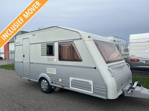 Kip Grey Line 44 TTR VOORTENT LUIFEL MOVER