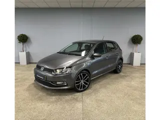 Volkswagen Polo 1.2 TSI Highline - ParkeerSensor - Bluetooth - Stoelverw - Cruise