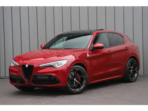 Alfa Romeo Stelvio 2.0 T Q4 AWD Special Edition | 280PK | Pano | Keyless-go | Memory | Bi-xenon | Le