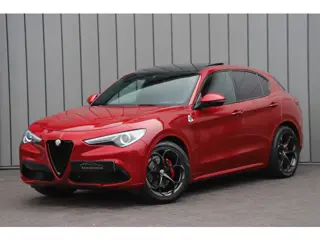Alfa Romeo Stelvio 2.0 T Q4 AWD Special Edition | 280PK | Pano | Keyless-go | Memory | Bi-xenon | Le