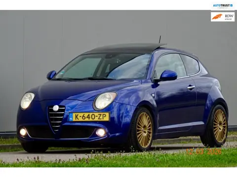 Alfa Romeo MiTo 1.4 TURBO 135pk /// PANORAMA DAK // UNIEK //