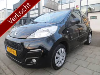 Peugeot 107 1.0 Envy 5 drs airco ,elec ramen,led verlichting