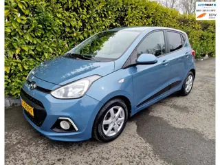 Hyundai I10 1.0i i-Motion Go! 2016 airco navi nw banden