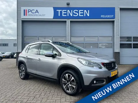 Peugeot 2008 1.2 110PK Allure | Navigatie | Panoramadak | Climate control |