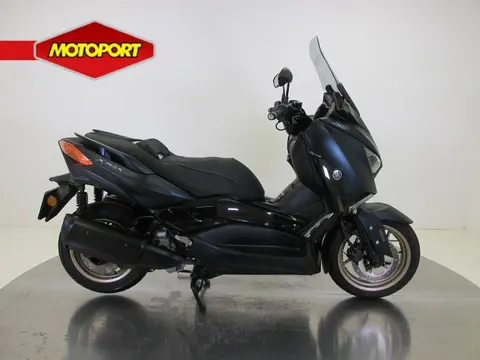 Yamaha X-MAX 300 TECH MAX (bj 2022)