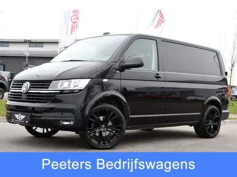 Volkswagen Transporter 2.0 TDI L1H1 30 Black Edition Cruise, Carplay, Sensoren, Automaat, Multimedia