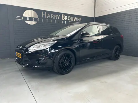 Ford Focus Wagon 1.0 EcoBoost Titanium. nieuwe motor/distributie/koppeling