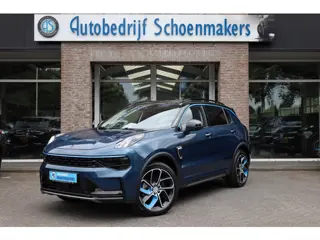Lynk & Co 01 1.5 261PK! 6.6Kwh LADEN! 360-CAMERA PANO/SCHUIF INFINITY DAB NAVI CARPLAY CAMERA STOELV
