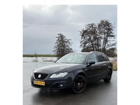 SEAT Exeo ST 2.0 TSI AUTOMAAT Leder Xenon Stoelverw Businessline