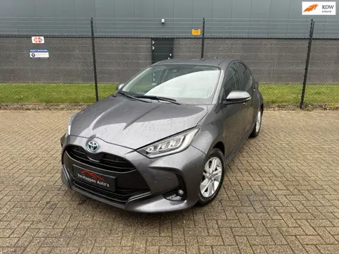 Toyota Yaris 1.5 Hybrid Dynamic *AUTOMAAT-NAVI-9.000KM!*