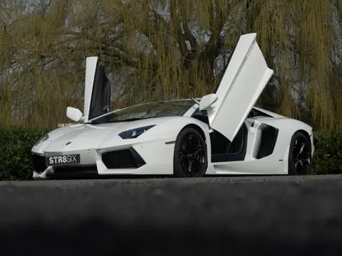 Lamborghini Aventador LP700-4 6.5 V12 (2012) 700 PK | Bianco Isis | Capristo Exhaust | 4.960 km | Li