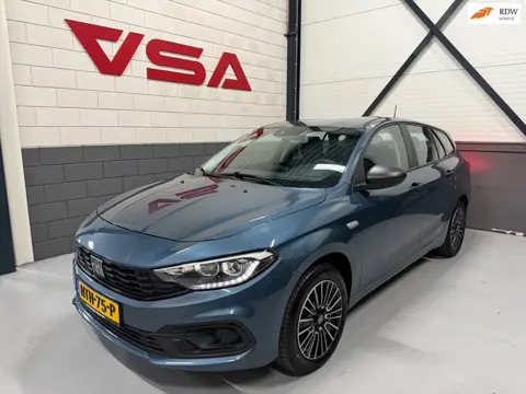 Fiat Tipo 1.5 Hybrid Street|Carplay|Camera|Trekhaak|lane-sist|nieuw