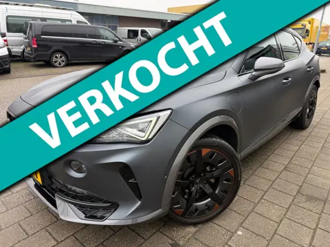 Cupra Formentor 1.4 e-Hybrid VZ 2022 PERFORMANCE COPPER PANO ACC LEDER LUXE