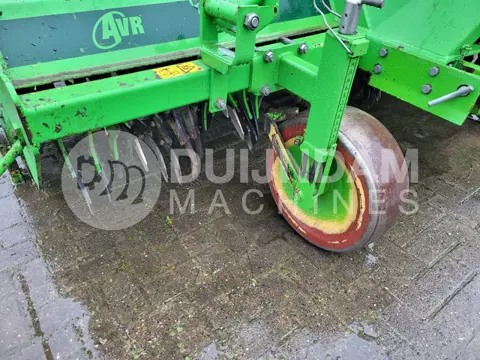 AVR RSF 2000 4X75 ruggenfrees 4 x 75 cm, met RVS aanaardkappen