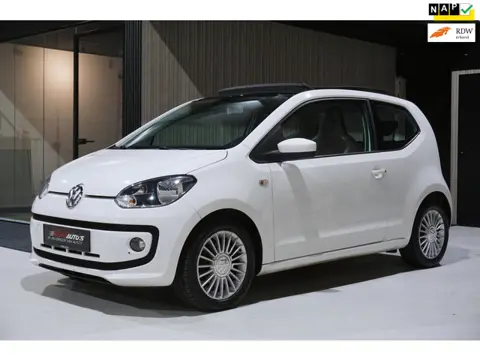 Volkswagen Up! 1.0 high up! BlueMotion Pano Airco Elek R Lmv