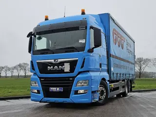 M.A.N. 26.470 TGX schuifzeil laadklep!