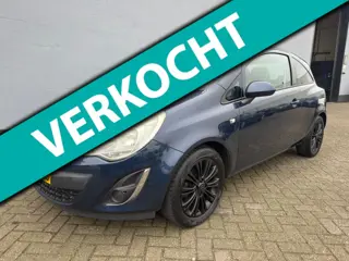 Opel Corsa 1.4-16V Cosmo 5-Deurs - Navigatie - LMV