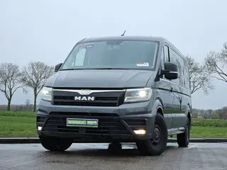 M.A.N. TGE 3.180 4x4 dubbel cabine ac