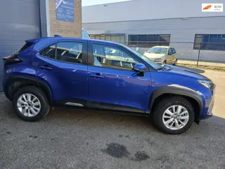 Toyota Yaris CROSS 1.5 Hybrid Business Plus