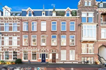 Woning aan de Groot Hertoginnelaan te Den Haag