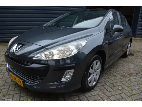 Peugeot 308 1.6 VTi XS Airco Panorama Dak Trekhaak Nieuwe APK