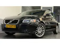 Volvo V50 1.8 Sport|NAP|APK10-26|Facelift|Navi|Airco|17"LMV|Nettestaat