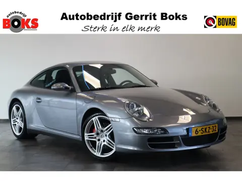 Porsche 911 3.8 Carrera 4S 355PK Navigatie 19LMV Volleder interieur met memorie Bose Installatie.
