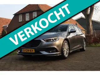 Opel Insignia Sports Tourer 1.6 Turbo Executive Aut. | OPC-Line | Sportstoelen | HUD | BOSE | Trekha
