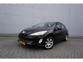 Peugeot 308 1.6 VTi XT Airco / Cruise / Stoelverw. / Elektr. ramen / Parkeersens. / NAP
