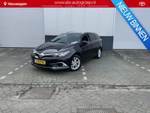 Toyota Auris 1.8 Hybrid Dynamic TS | 99.000 Km | Navigatie |