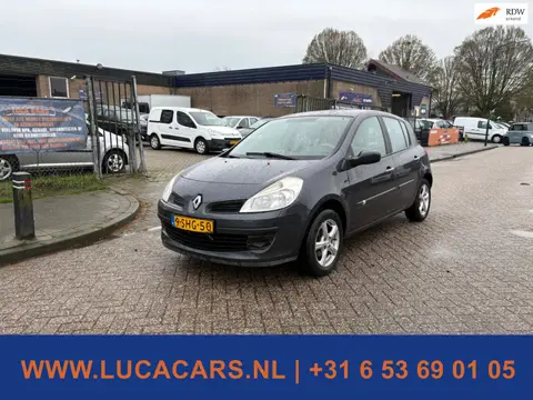 Renault Clio 1.6-16V Rip Curl NIEUWE APK!