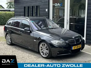 BMW 3 Serie Touring 325i Aut/Ecc/Navi/Leer/Pano/Youngtimer!