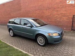 Volvo V50 2.0 Kinetic Clima Cruise