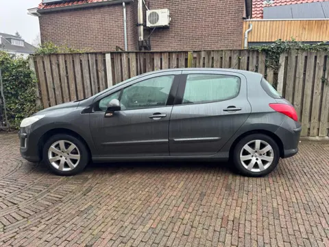 Peugeot 308 1.6 VTi Style