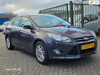 Ford Focus 1.0 EcoBoost Titanium 2e eigenaar dealer onderhouden airco cruis control parkeer sensor