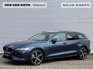 Volvo V60 2.0 T6 Plug-in hybrid AWD Core Business Edition / Automaat / 360* camera / 19" velgen / Ha