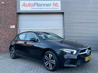 Mercedes-Benz A-klasse 250 e! Camera! Leder! Navi! Pano!