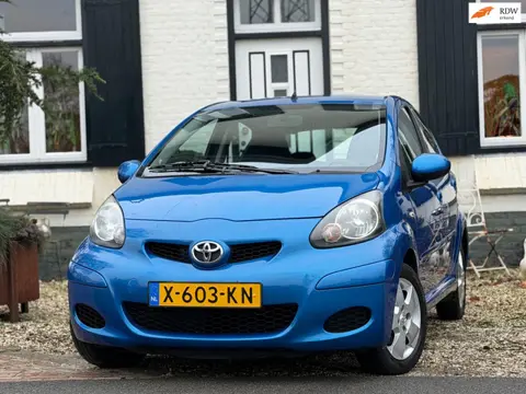 Toyota Aygo 1.0-12V Dynamic Blue|Bluetooth|Navi|Elek-ramen|