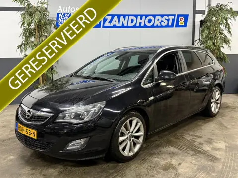 Opel Astra Sports Tourer 1.6 Turbo Sport (bj 2011)