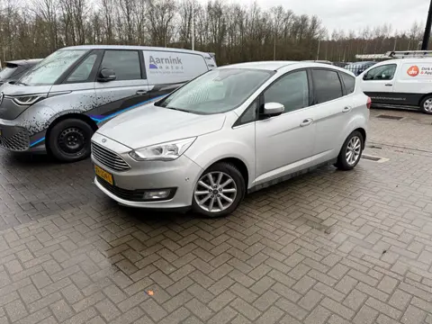 Ford C-MAX 1.0 125 pk Titanium winterpack, trekhaak, navigatie