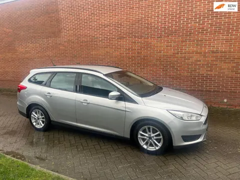 Ford Focus Wagon 1.5 TDCI Trend Edition Airco Cruise Navi