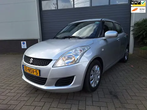 Suzuki Swift | 1.2 Comfort | Automaat | Airco | Stoelverwarming |