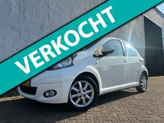 Toyota Aygo 1.0-12V Comfort 5-Deurs - Airco - LMV
